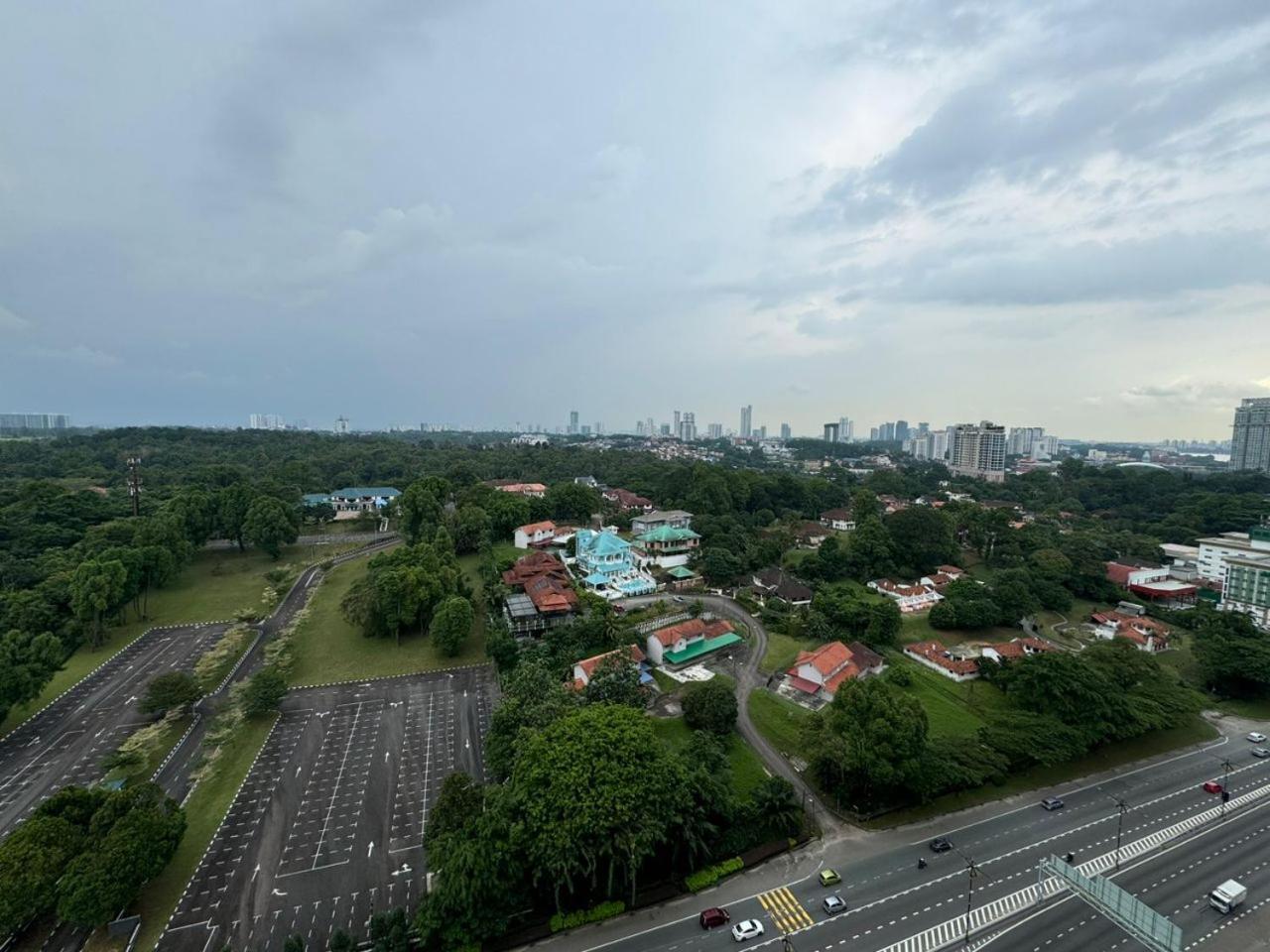 Apartment Jb Country Garden Danga Bay By J Agape
