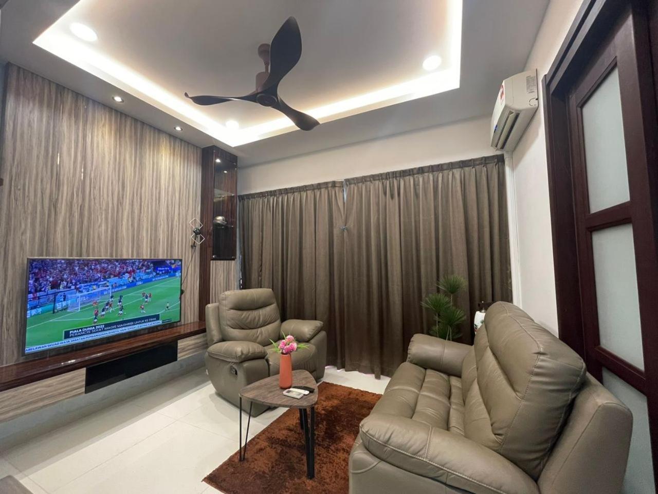 Jb Country Garden Danga Bay By J Agape Apartment *