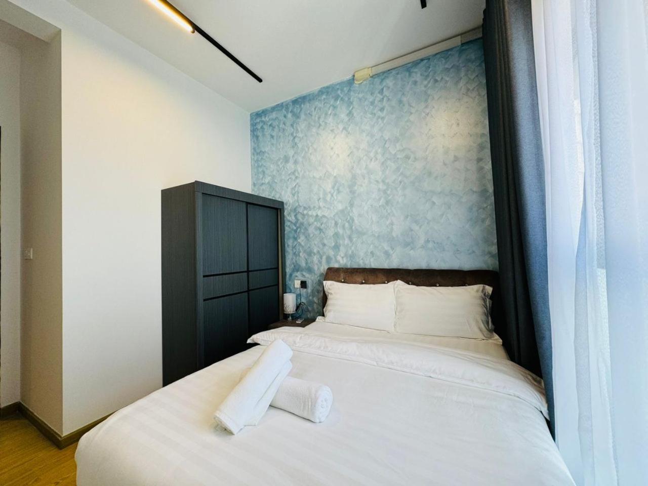 Jb Country Garden Danga Bay By J Agape Apartment *