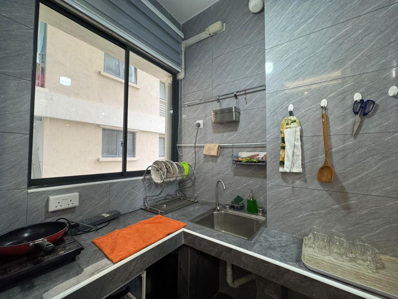 Jb Country Garden Danga Bay By J Agape Apartment